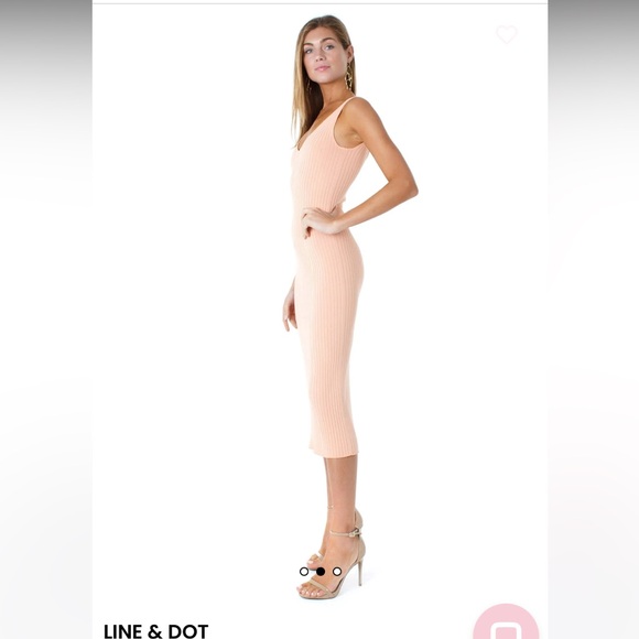 Line & Dot
HALL SWEATER DRESS in Peach - Picture 4 of 5